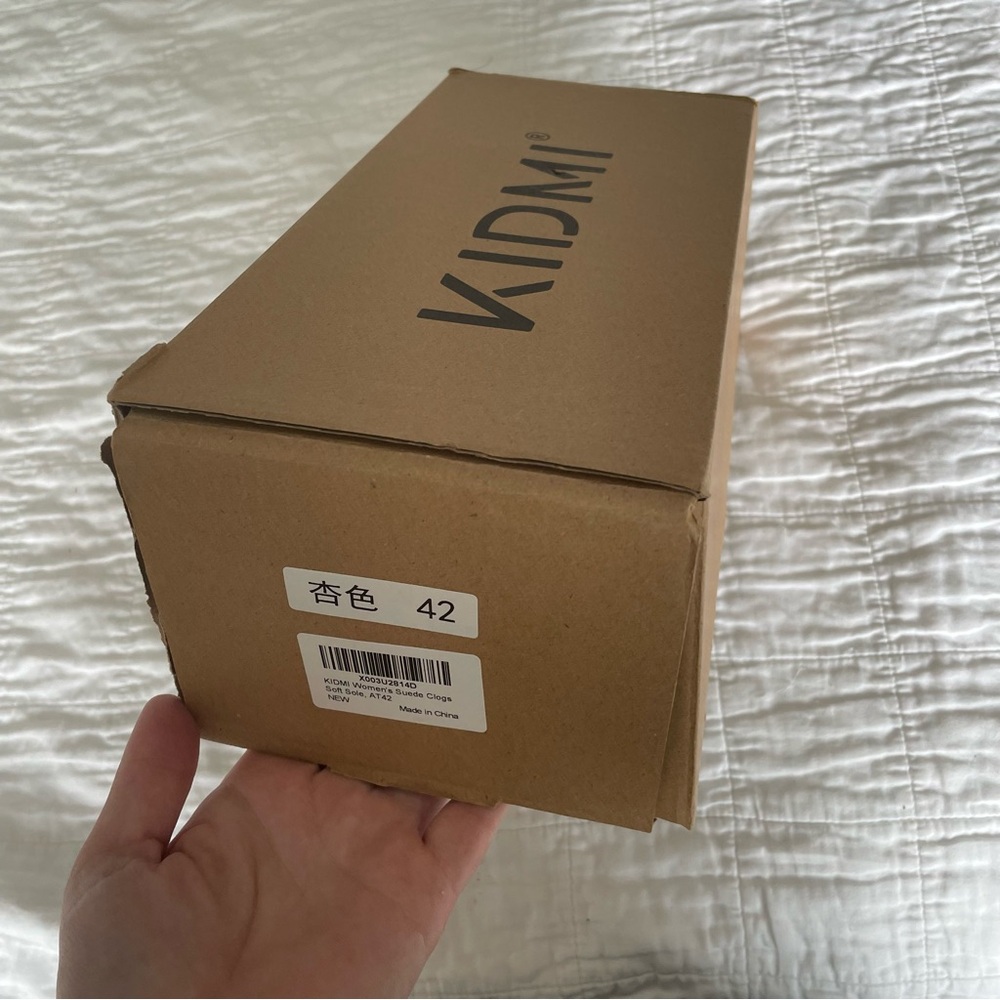 Nwt Clog Slides - image 5